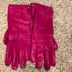 Pink coach gloves. NBW